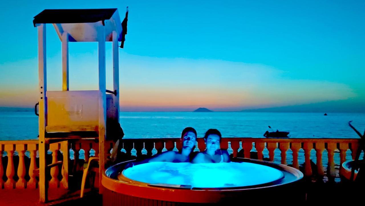 كابو فاتيكانو Hotel Resort Rocca Di Vadaro المظهر الخارجي الصورة